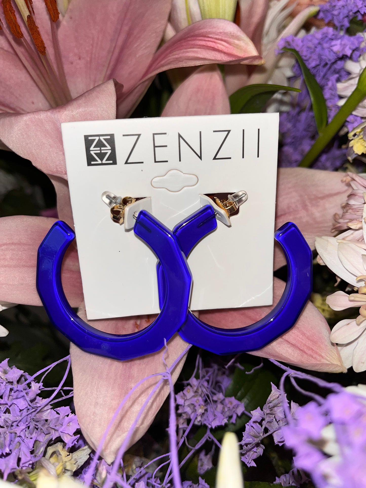 Large Resin Textured Open Hoop