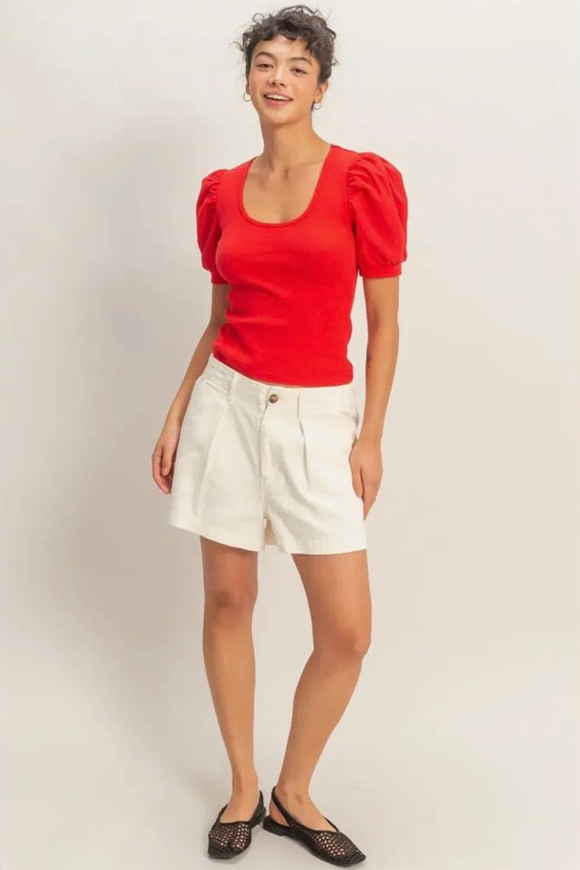 Ribbed Puff Sleeve
Scoop Neck Top
