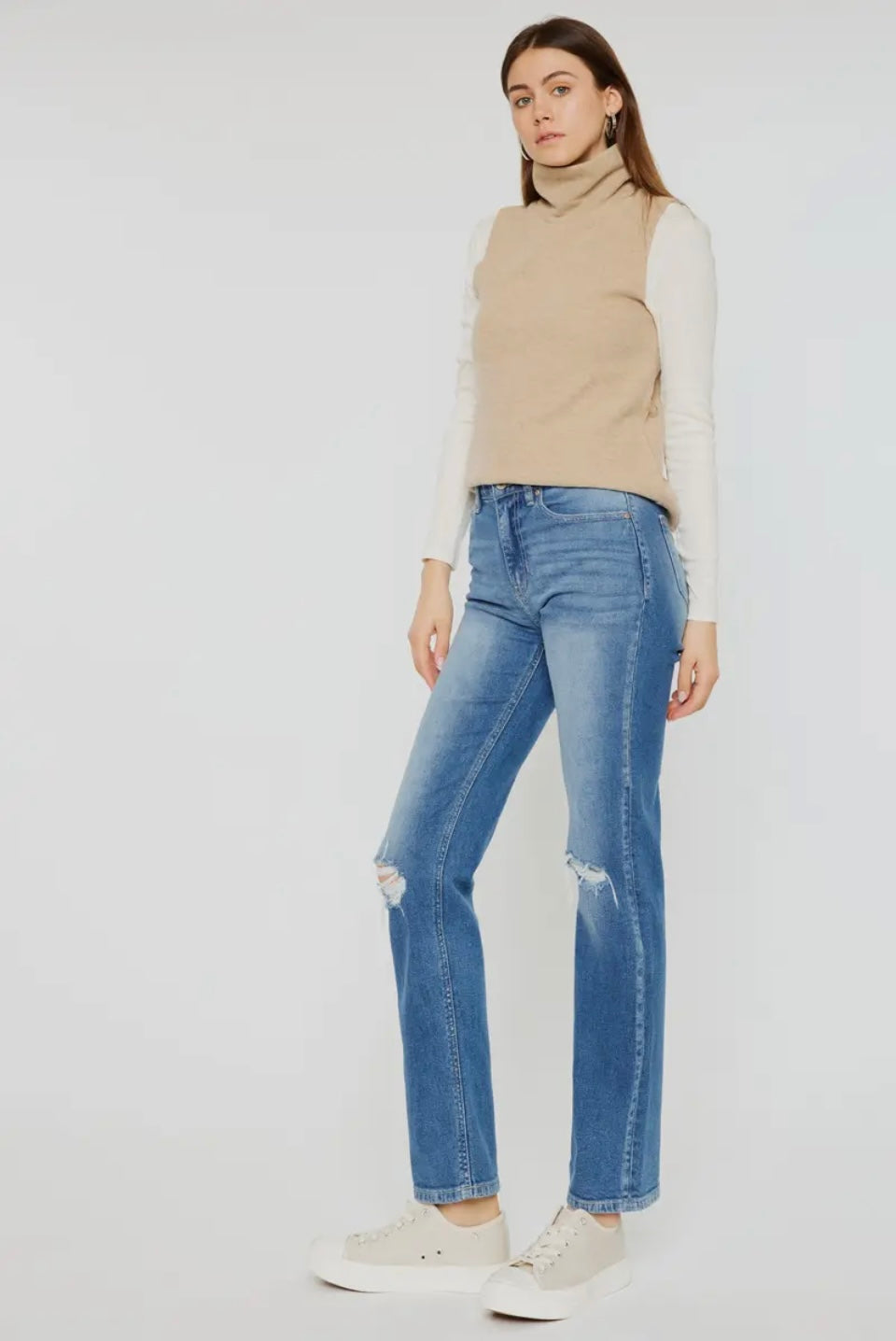 Kan Can High Rise Slim Straight Jeans